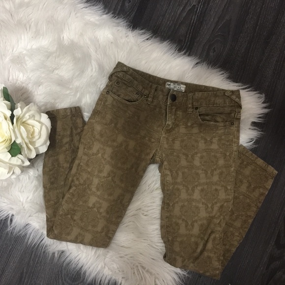 Free People Denim - Free people olive green jeans skinny ankle jeans